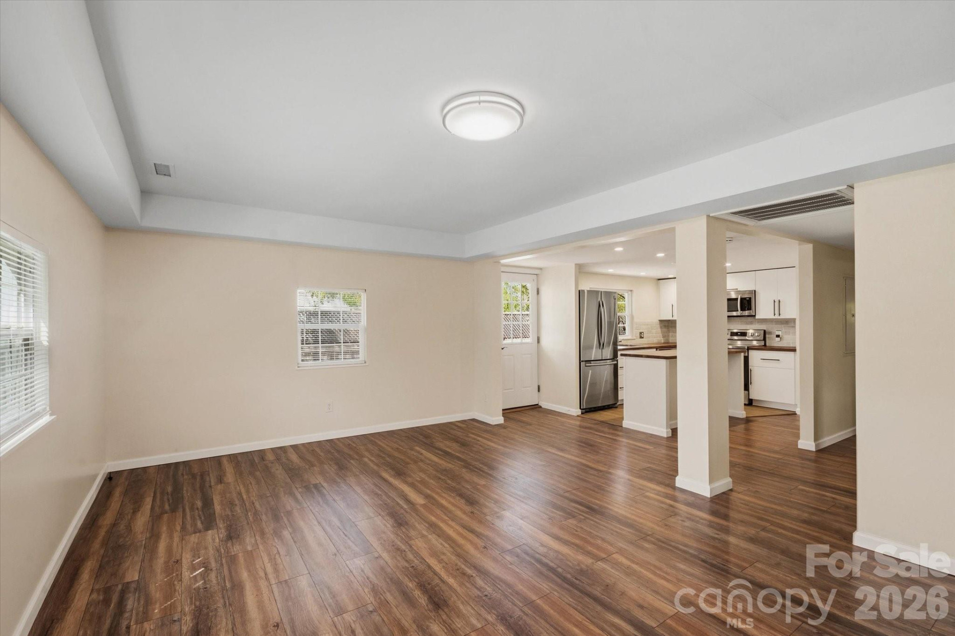 89 Carolina Avenue - Photo 4