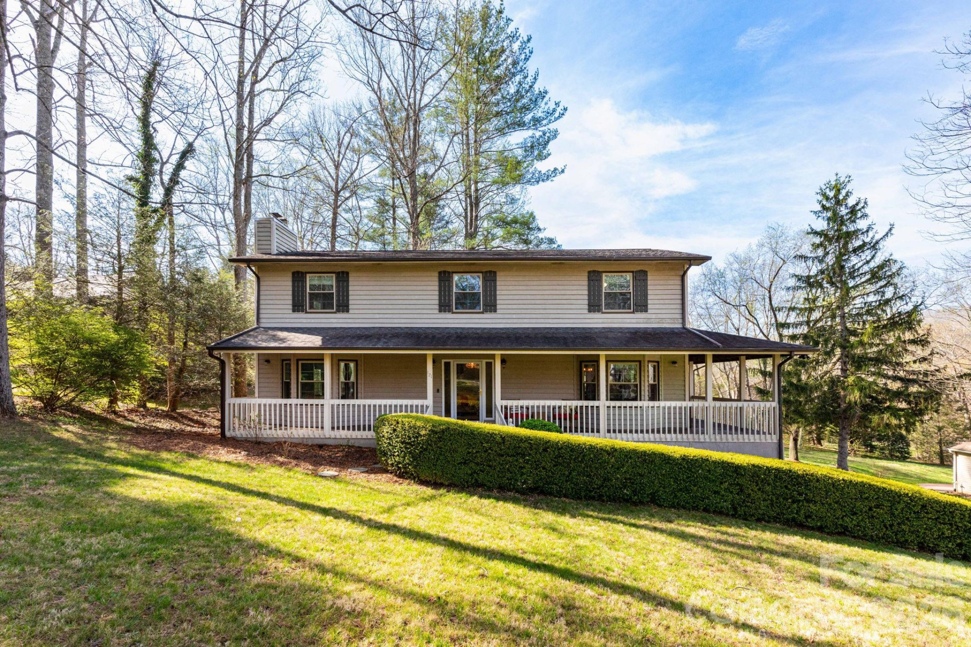 121 Churchill Downs Drive - Photo 2