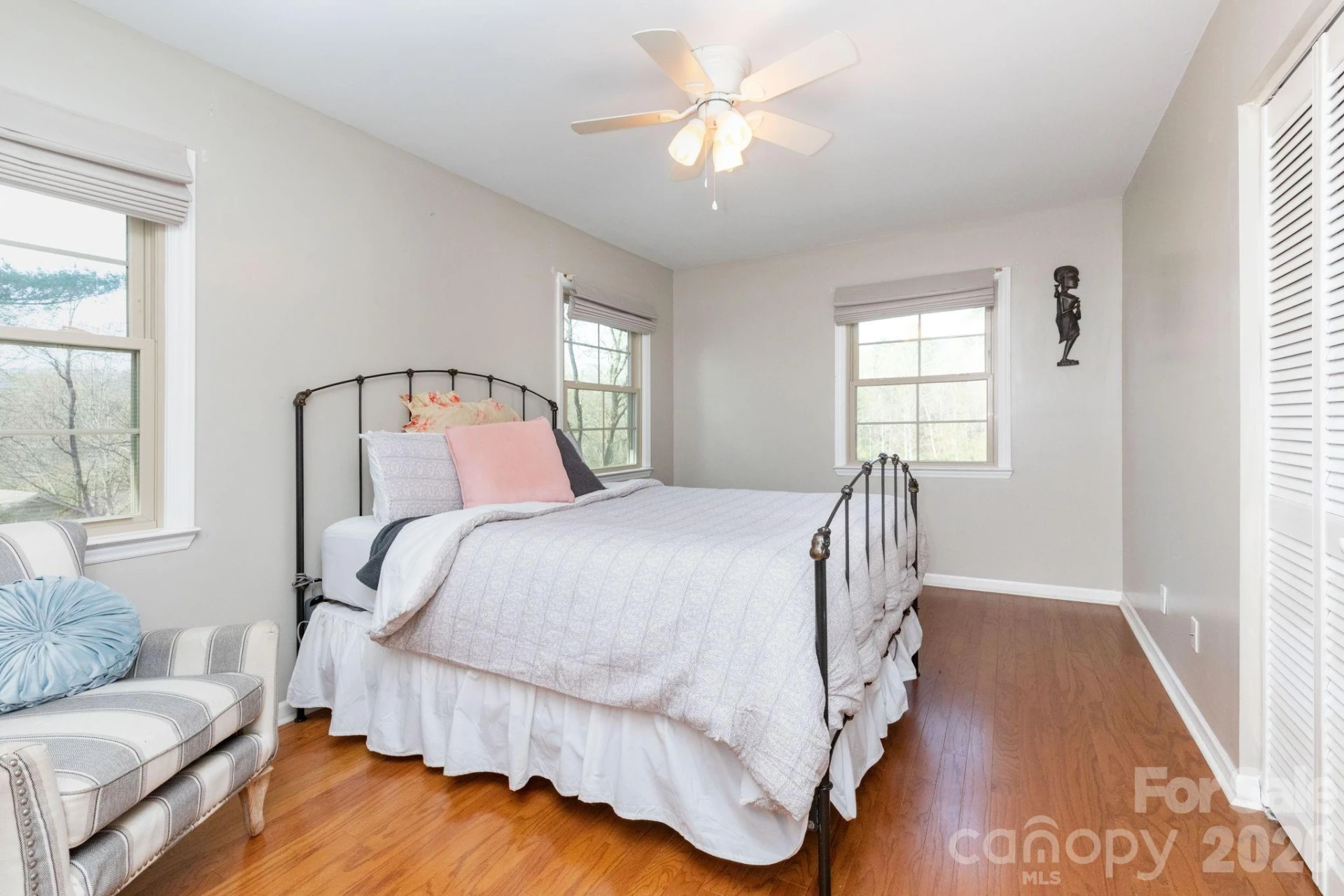 121 Churchill Downs Drive - Photo 17