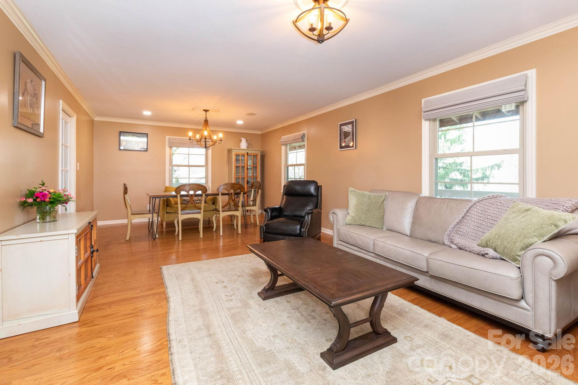 121 Churchill Downs Drive - Photo 9