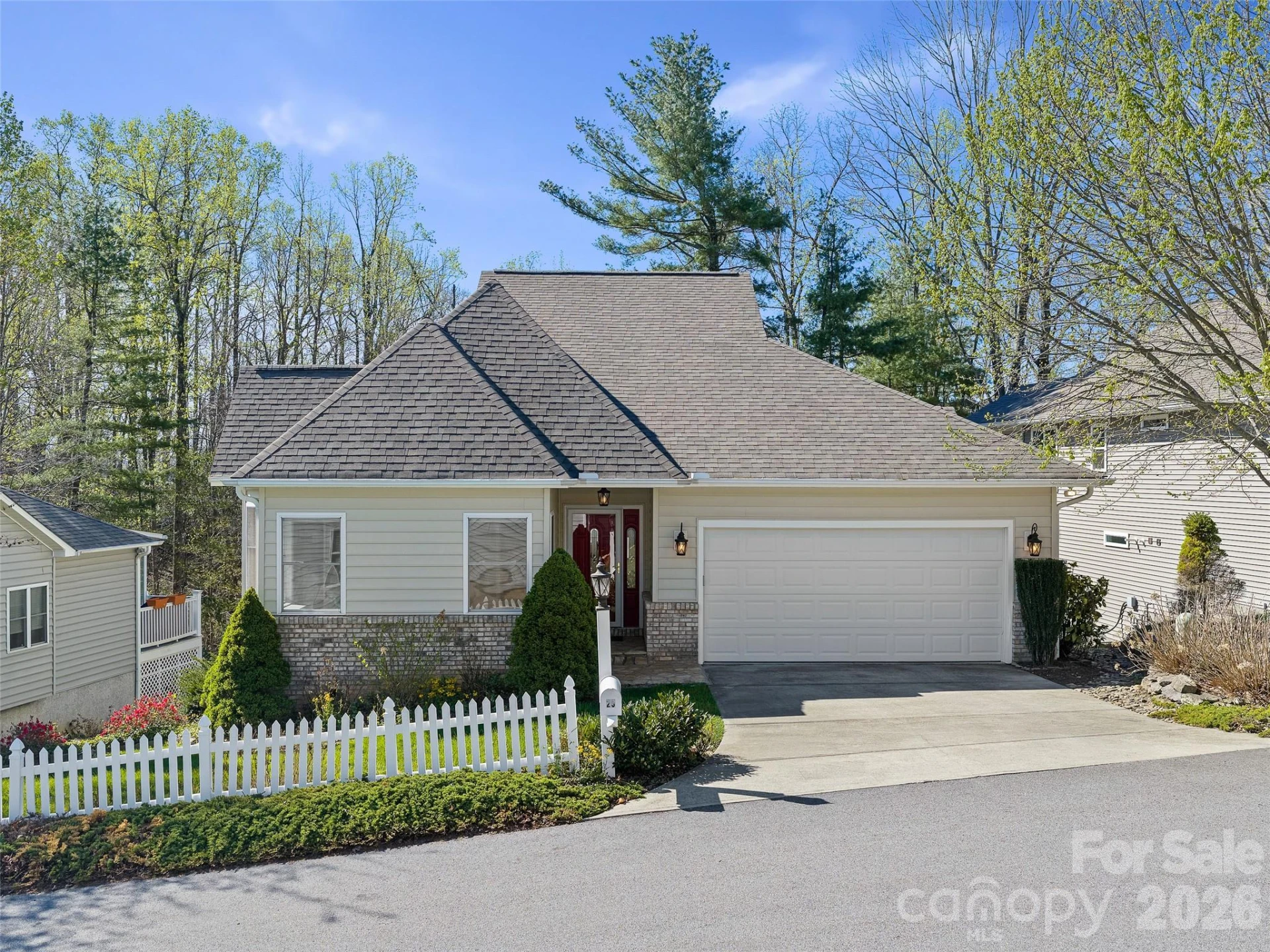 25 Ashefield Court