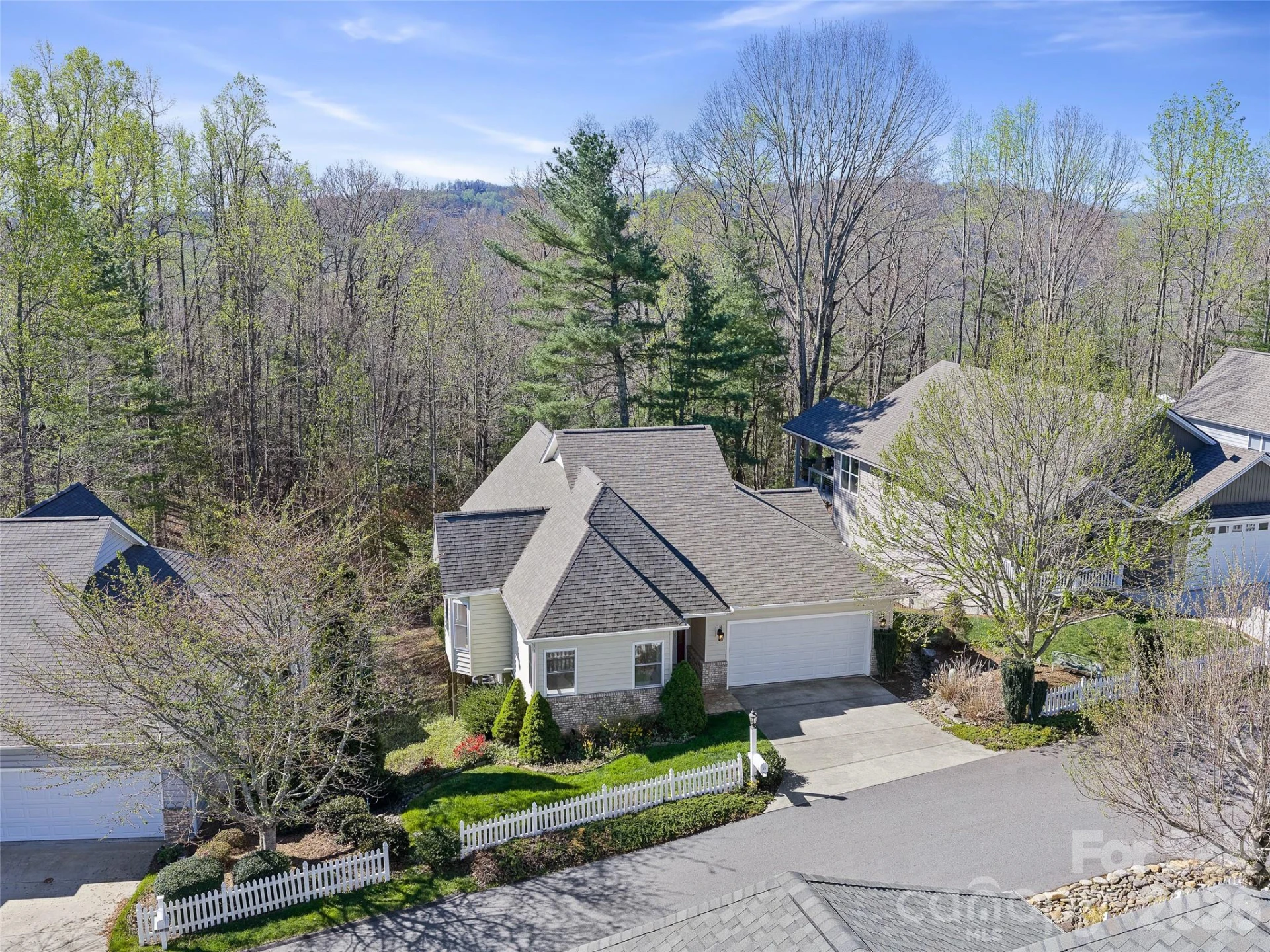 25 Ashefield Court - Photo 2