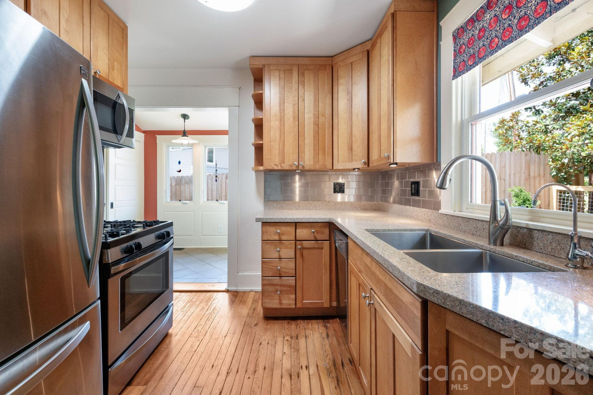 30 Monroe Place - Photo 17