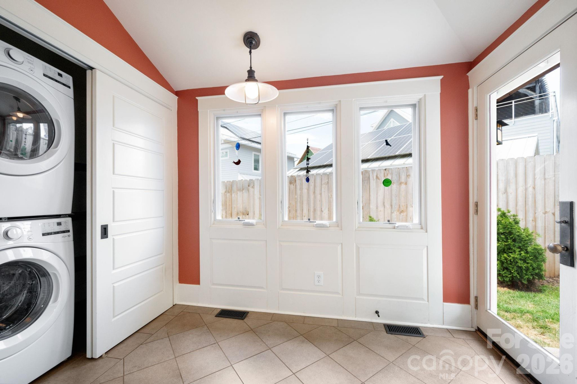 30 Monroe Place - Photo 18