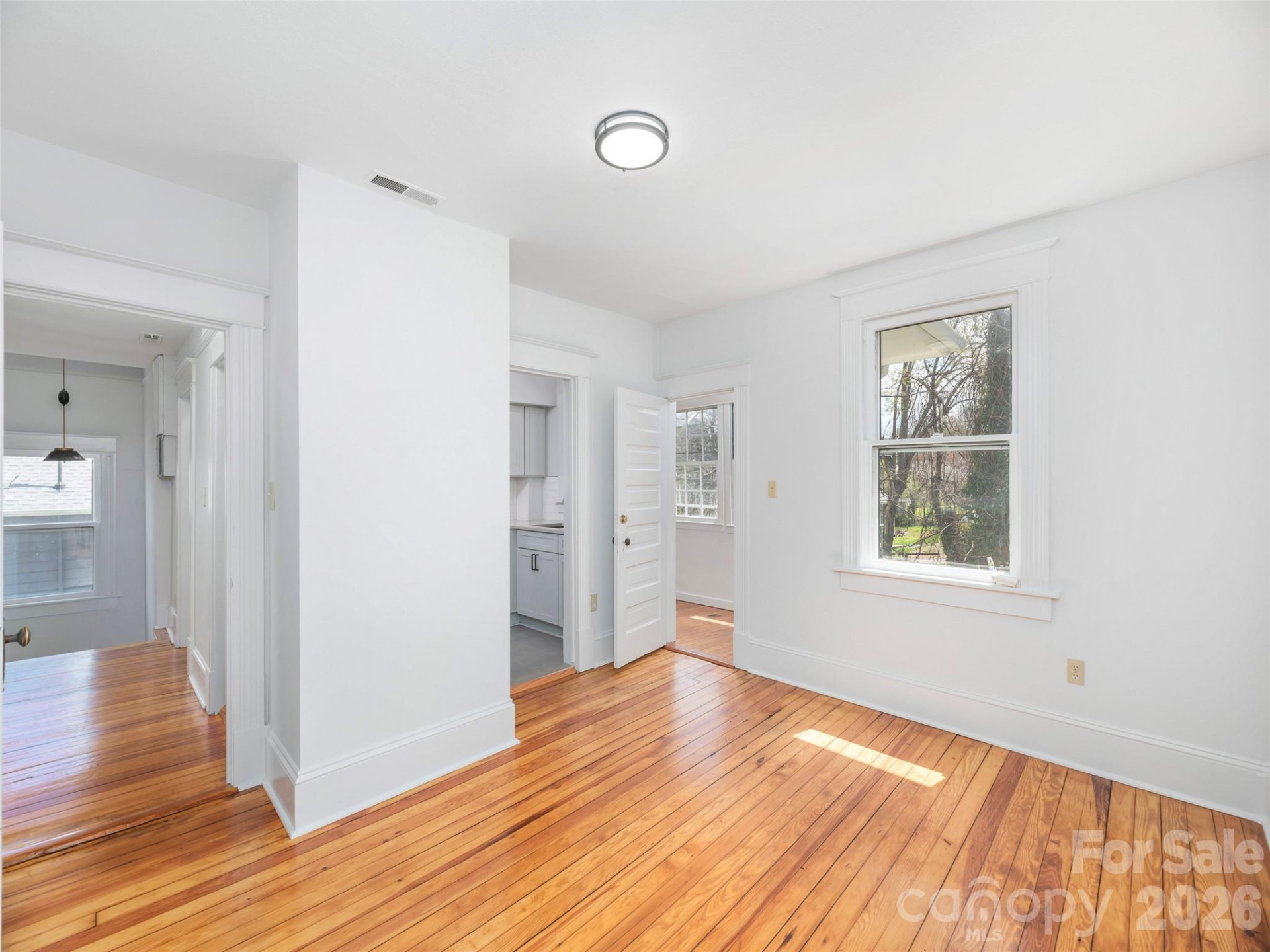 273 Hillside Street - Photo 16