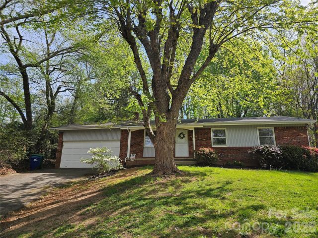 3220 Sweeten Creek Road, Asheville, NC, 28803