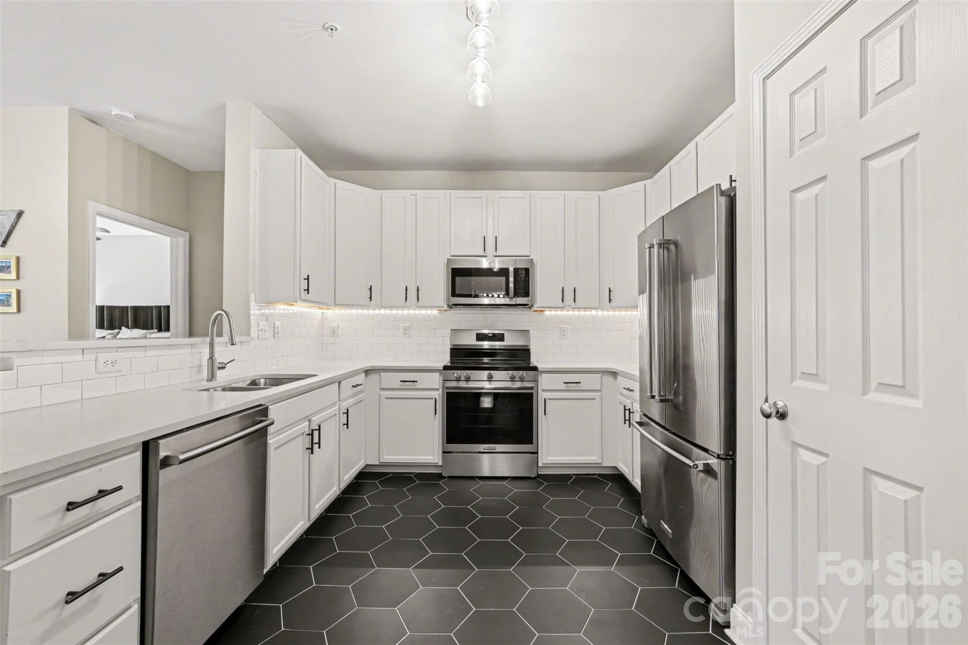 1000 Woodlawn Road #111 - Photo 10