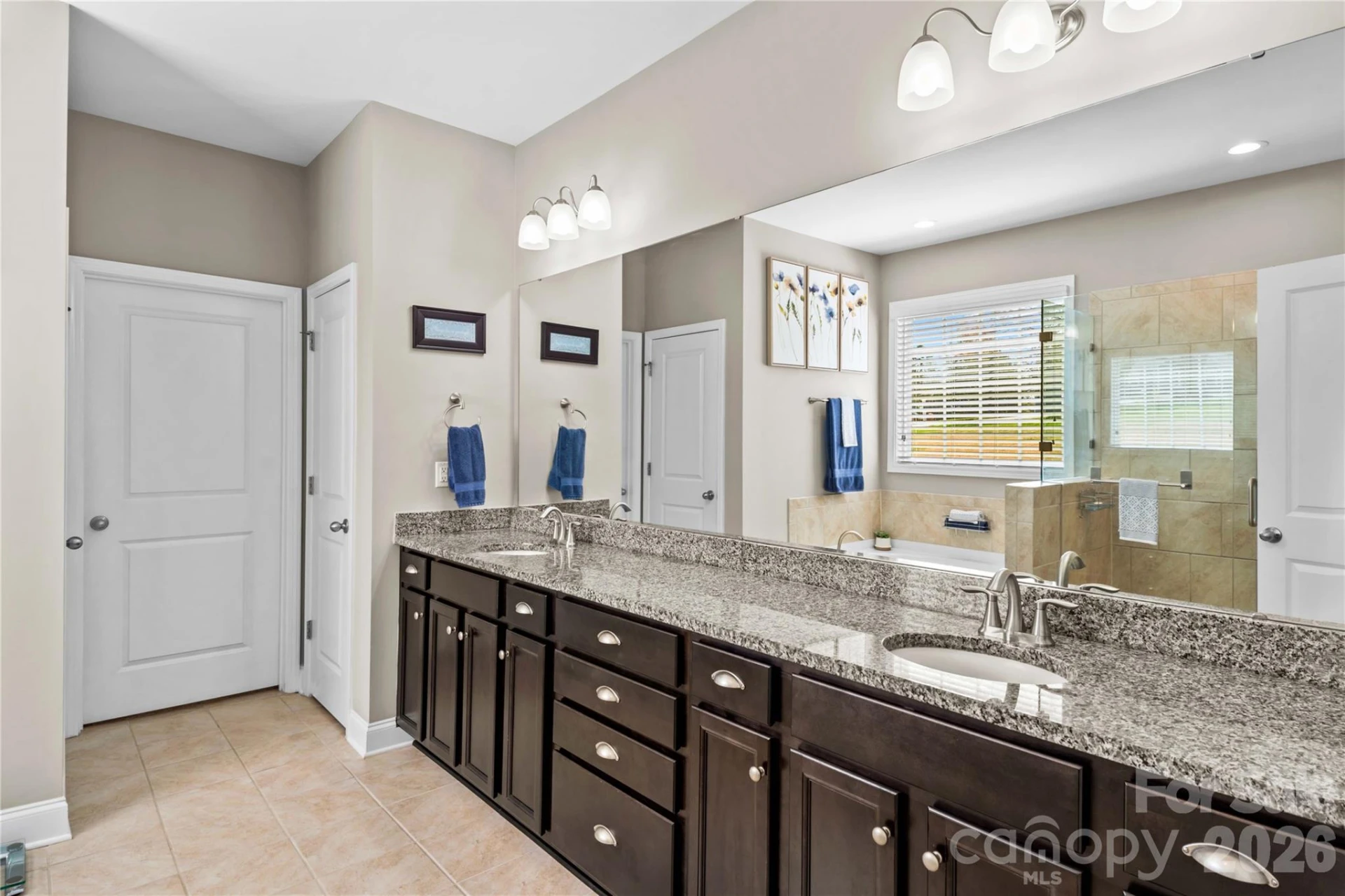 198 Hunters Hill Drive - Photo 17