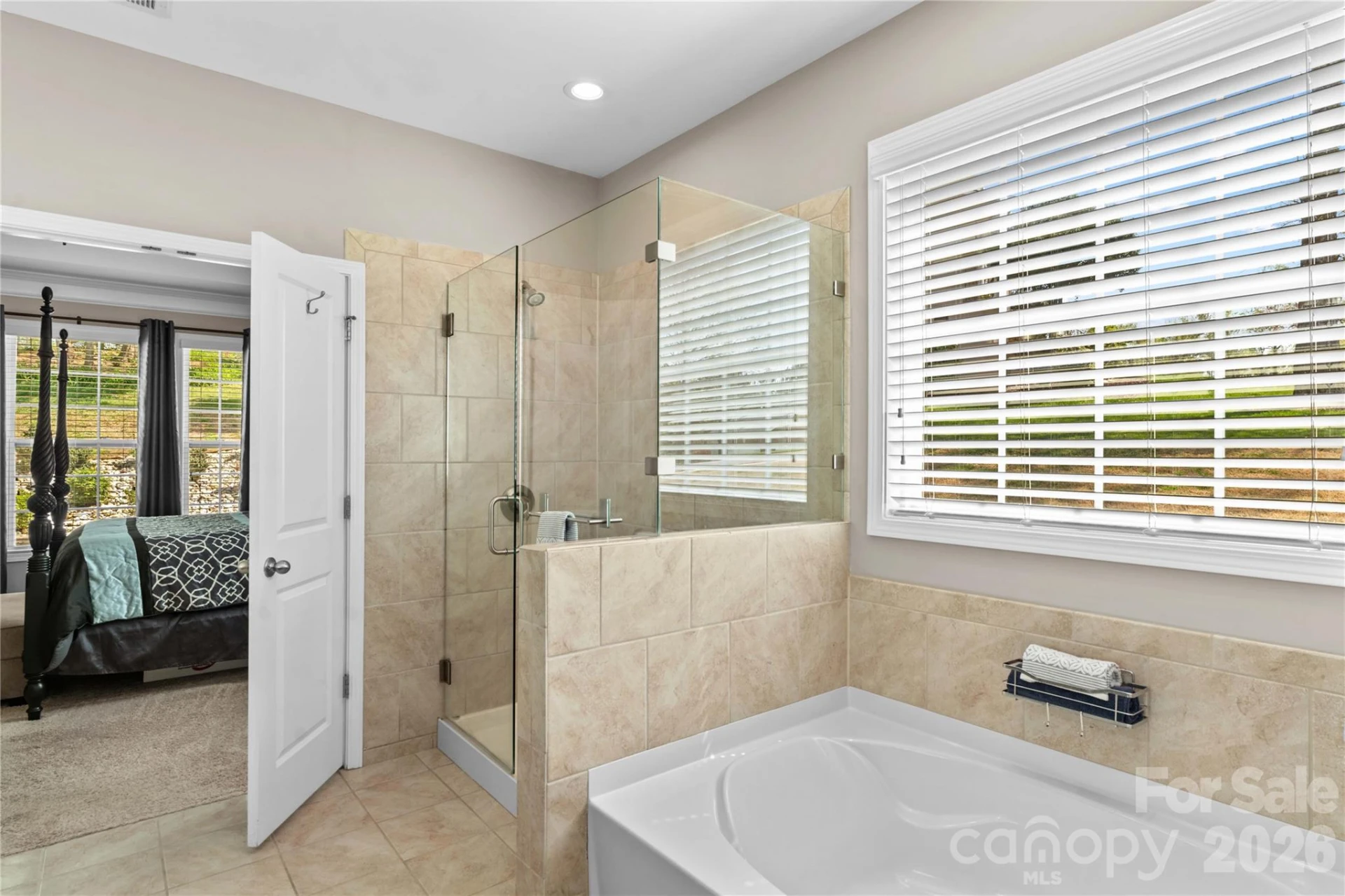 198 Hunters Hill Drive - Photo 18