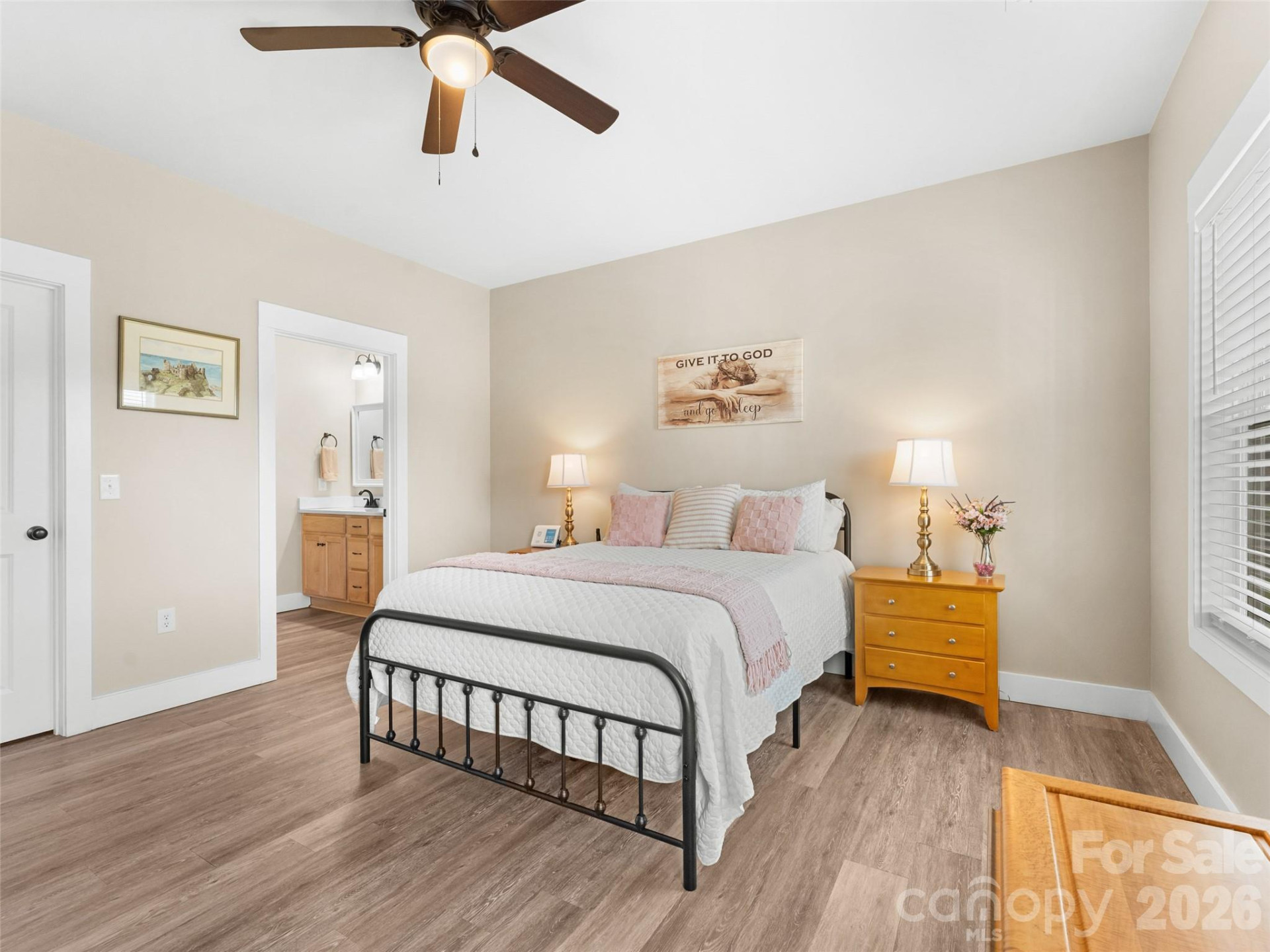 432 Sassafras Drive - Photo 12