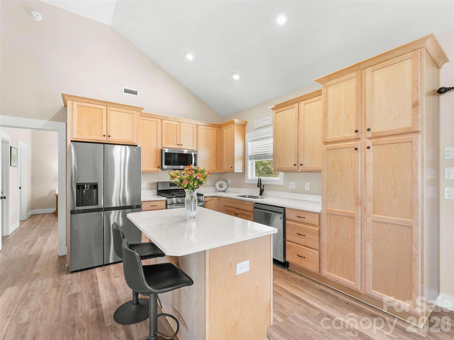 432 Sassafras Drive - Photo 8