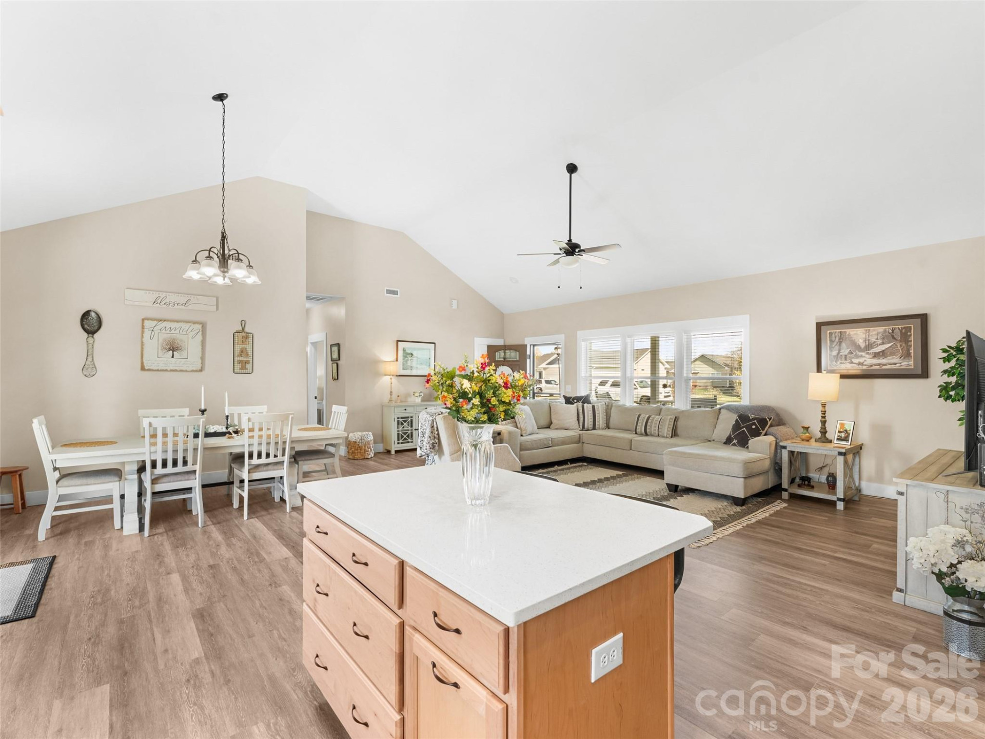 432 Sassafras Drive - Photo 9