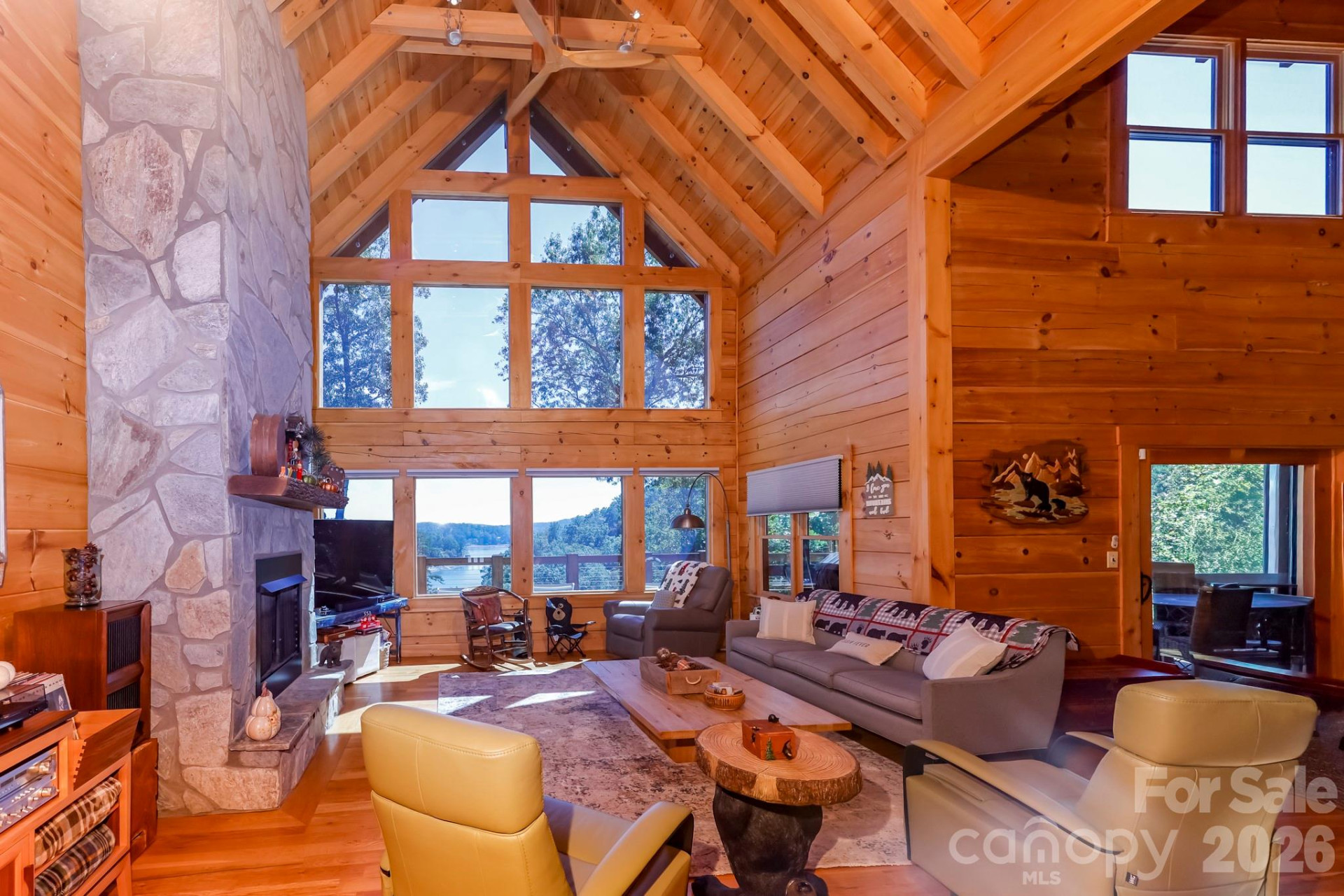 286 Holmstead Drive - Photo 9