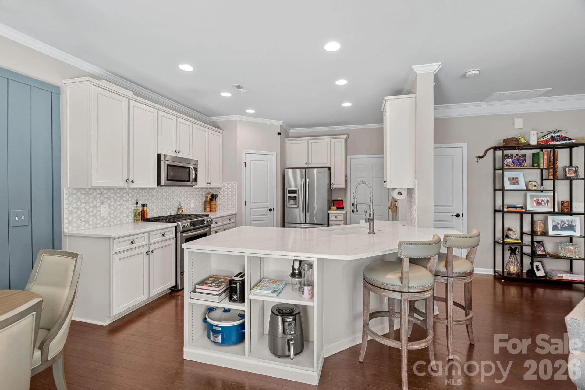 2207 Whitford Lane - Photo 8
