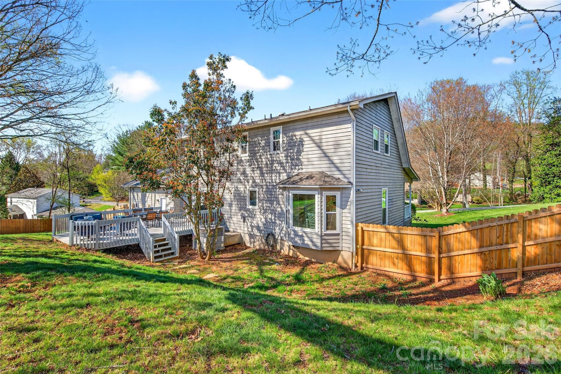 102 Charles Ridge Road - Photo 4