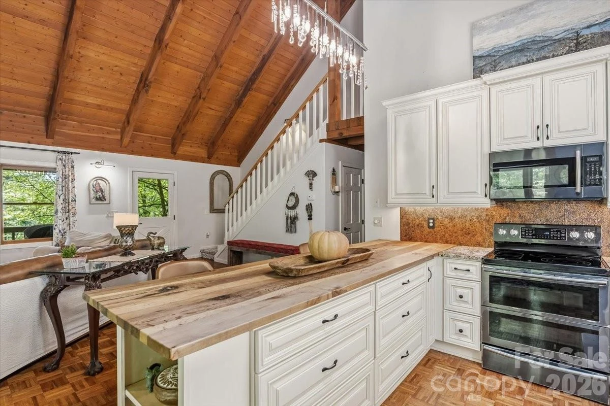 61 Greer Way - Photo 5