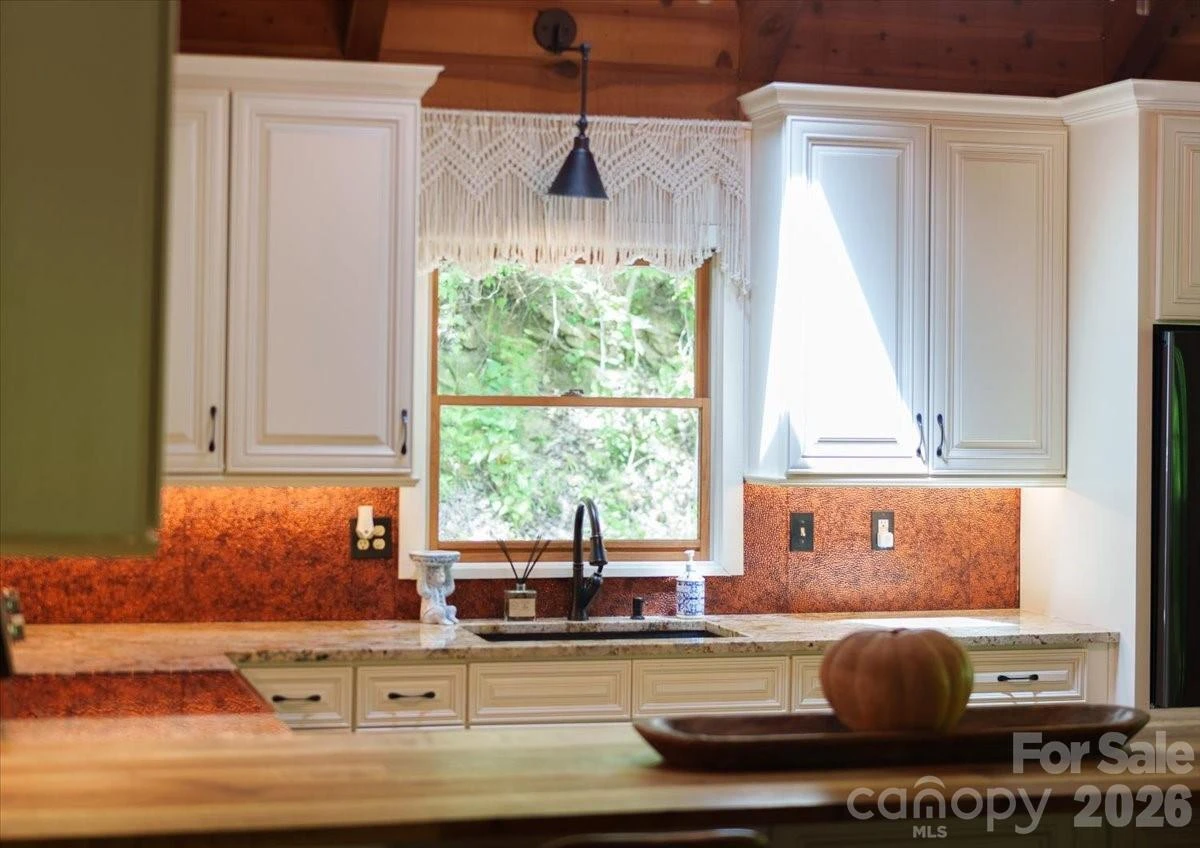 61 Greer Way - Photo 10