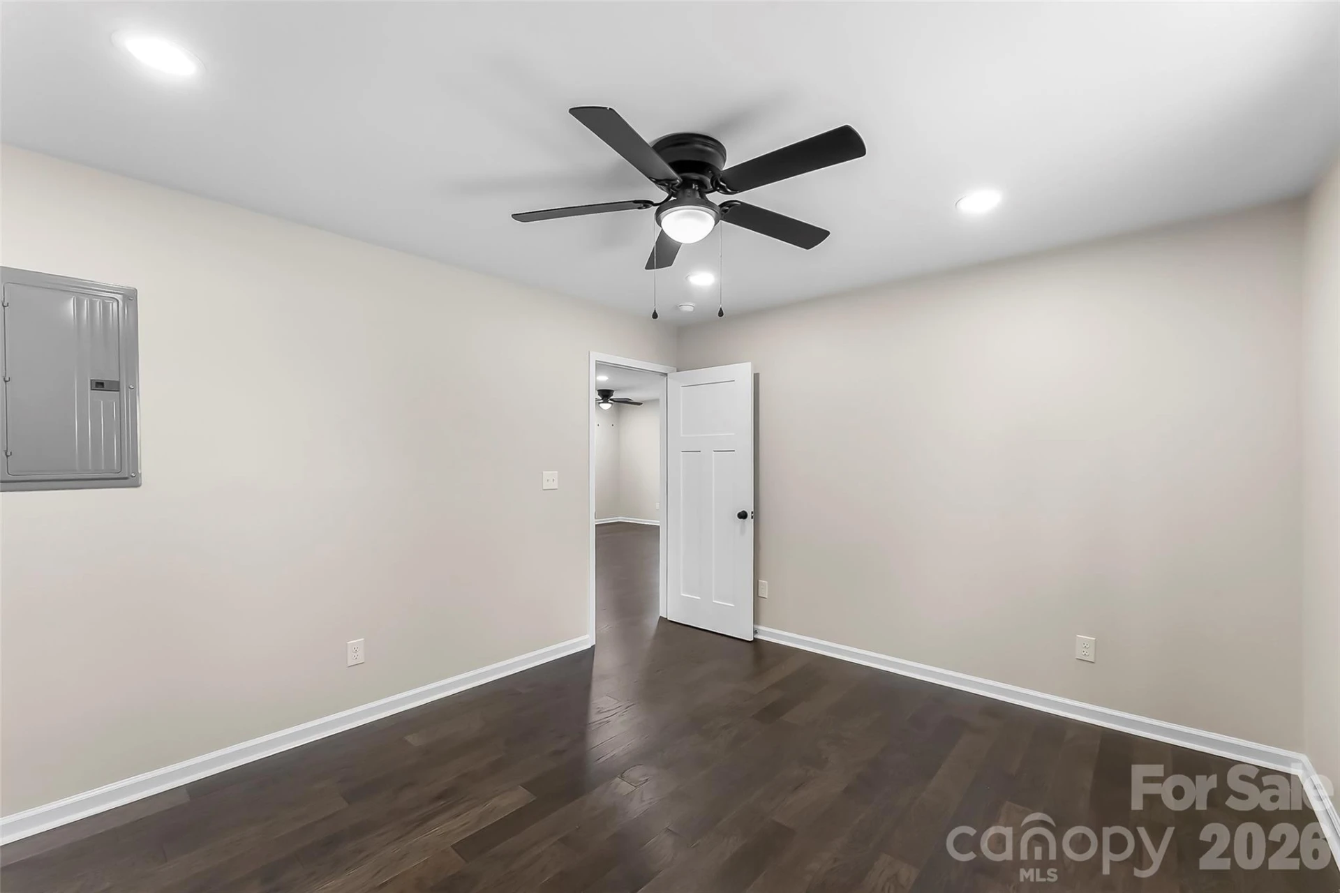 161 Lukin Street - Photo 16