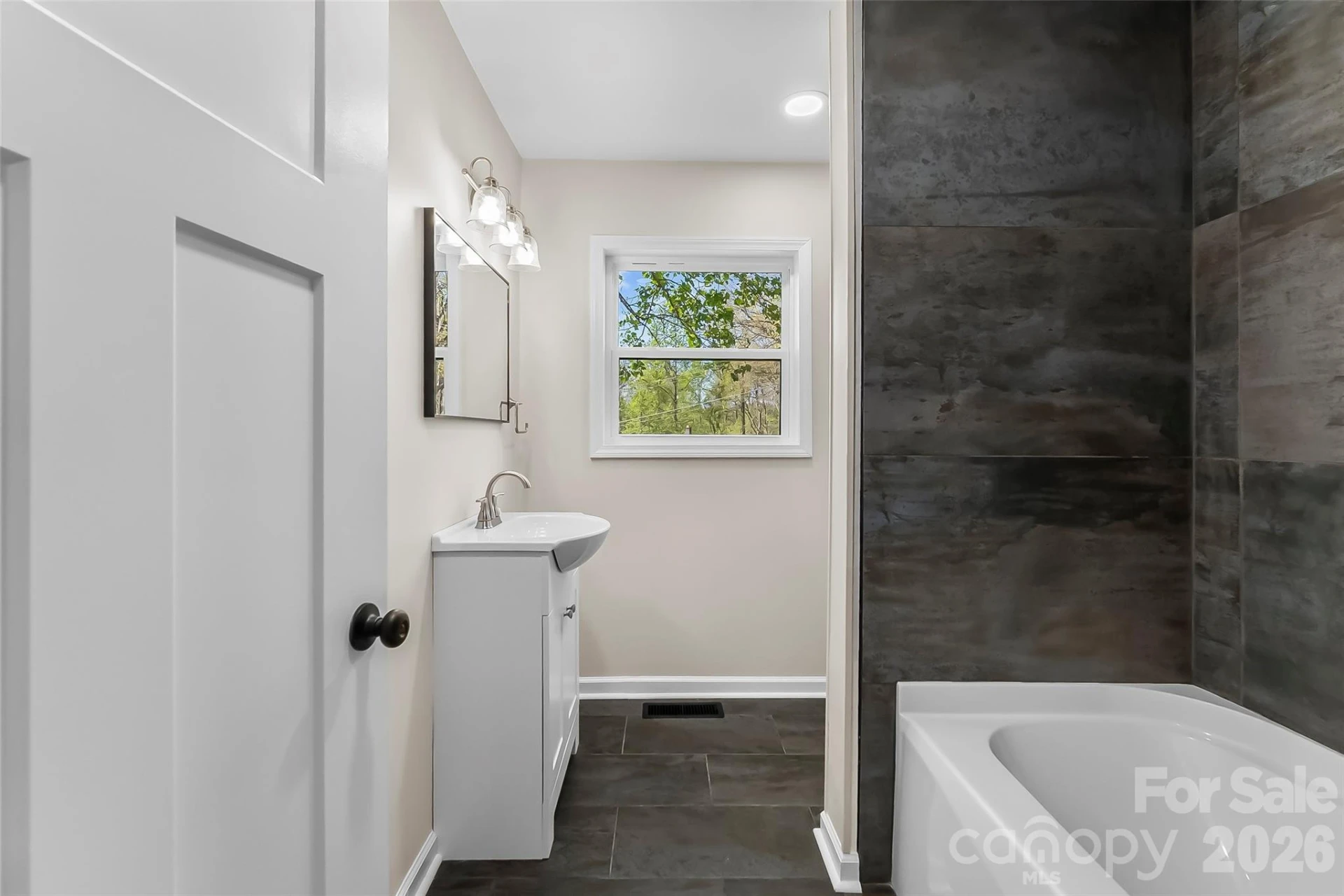 161 Lukin Street - Photo 22
