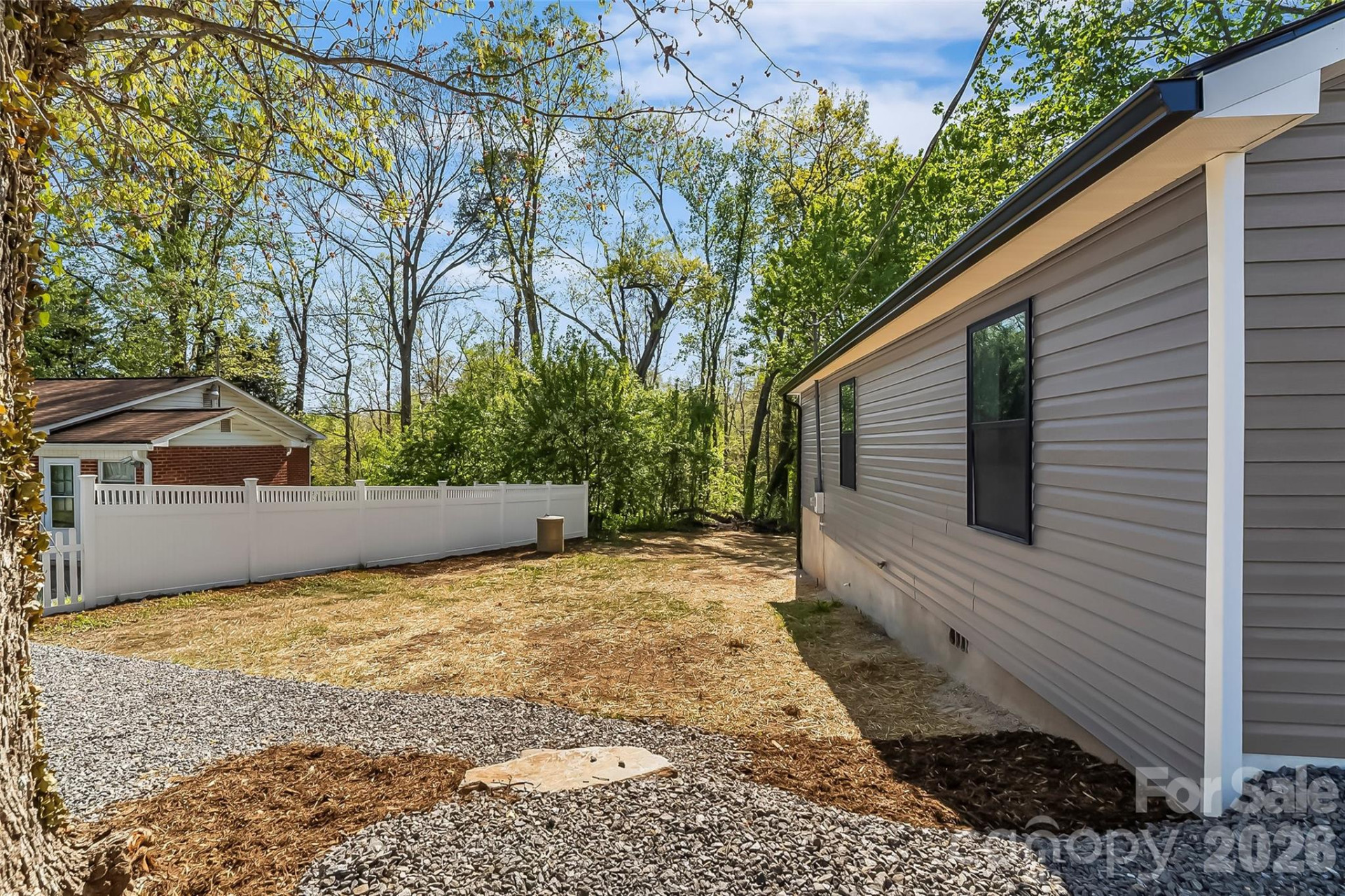 161 Lukin Street - Photo 27