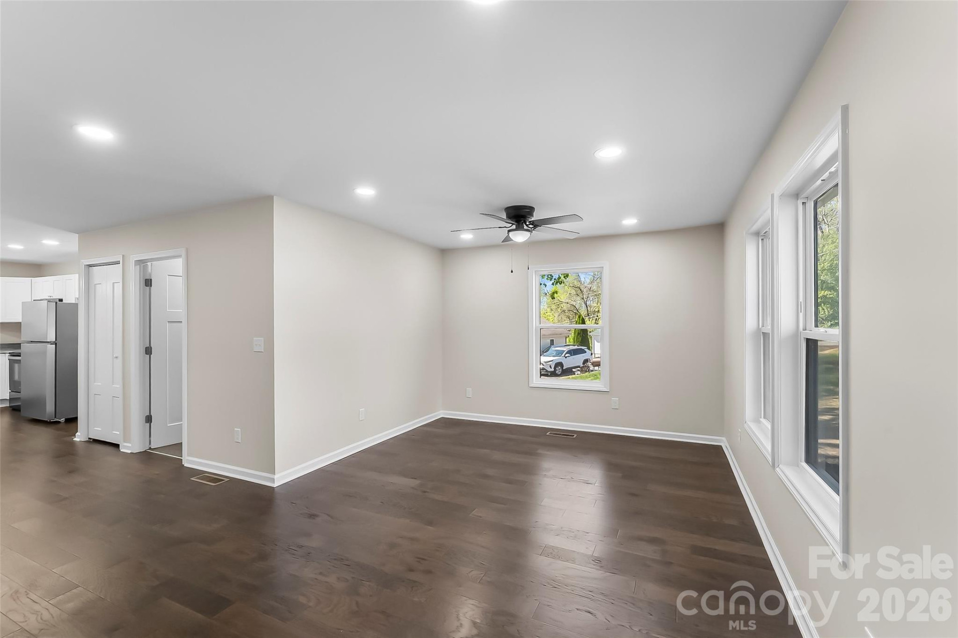 161 Lukin Street - Photo 7