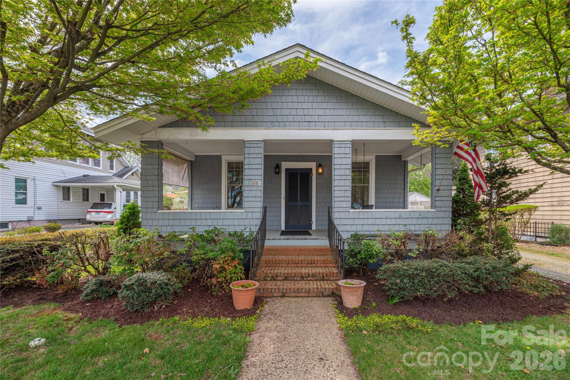 66 Hazel Street - Photo 2