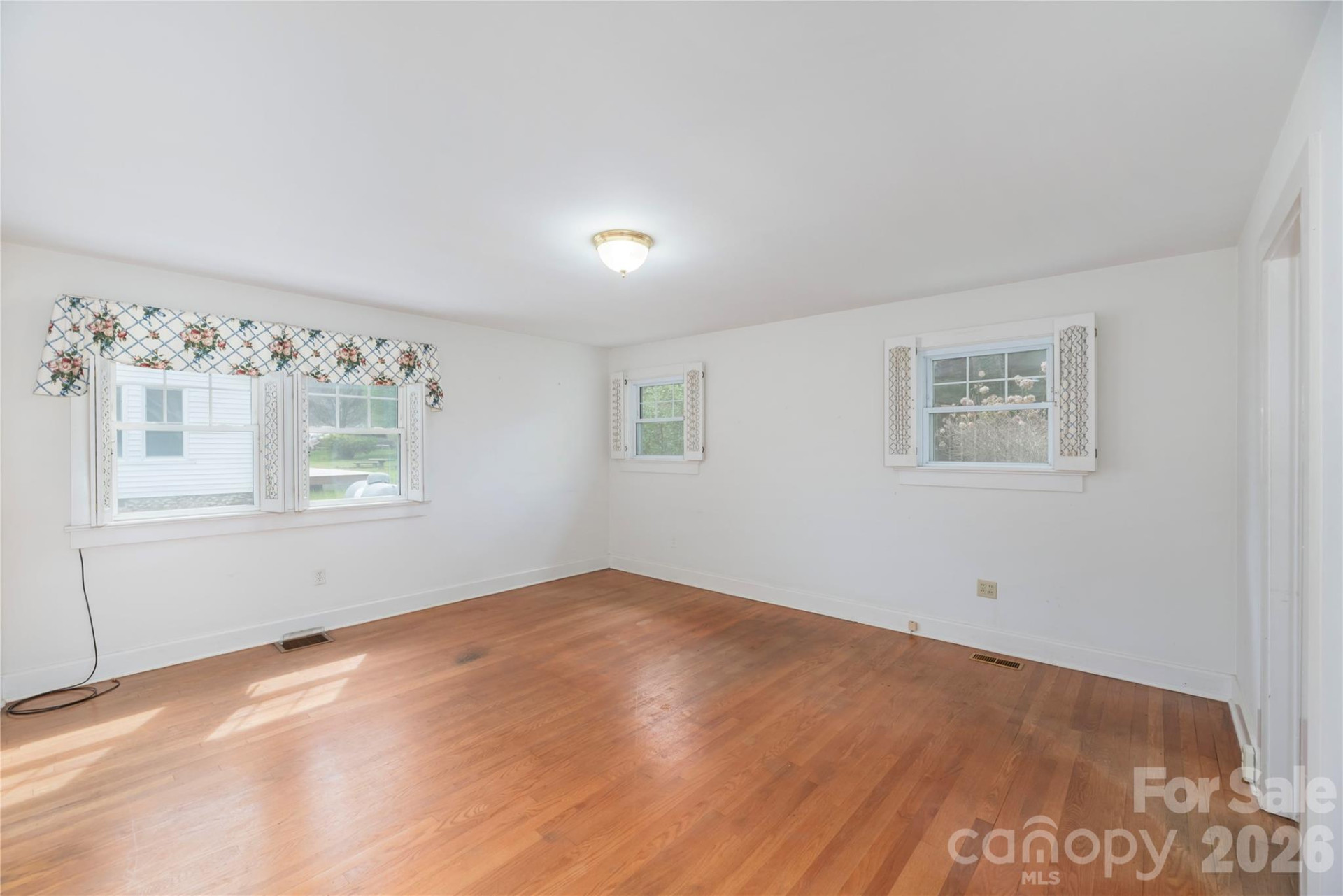 66 Hazel Street - Photo 12