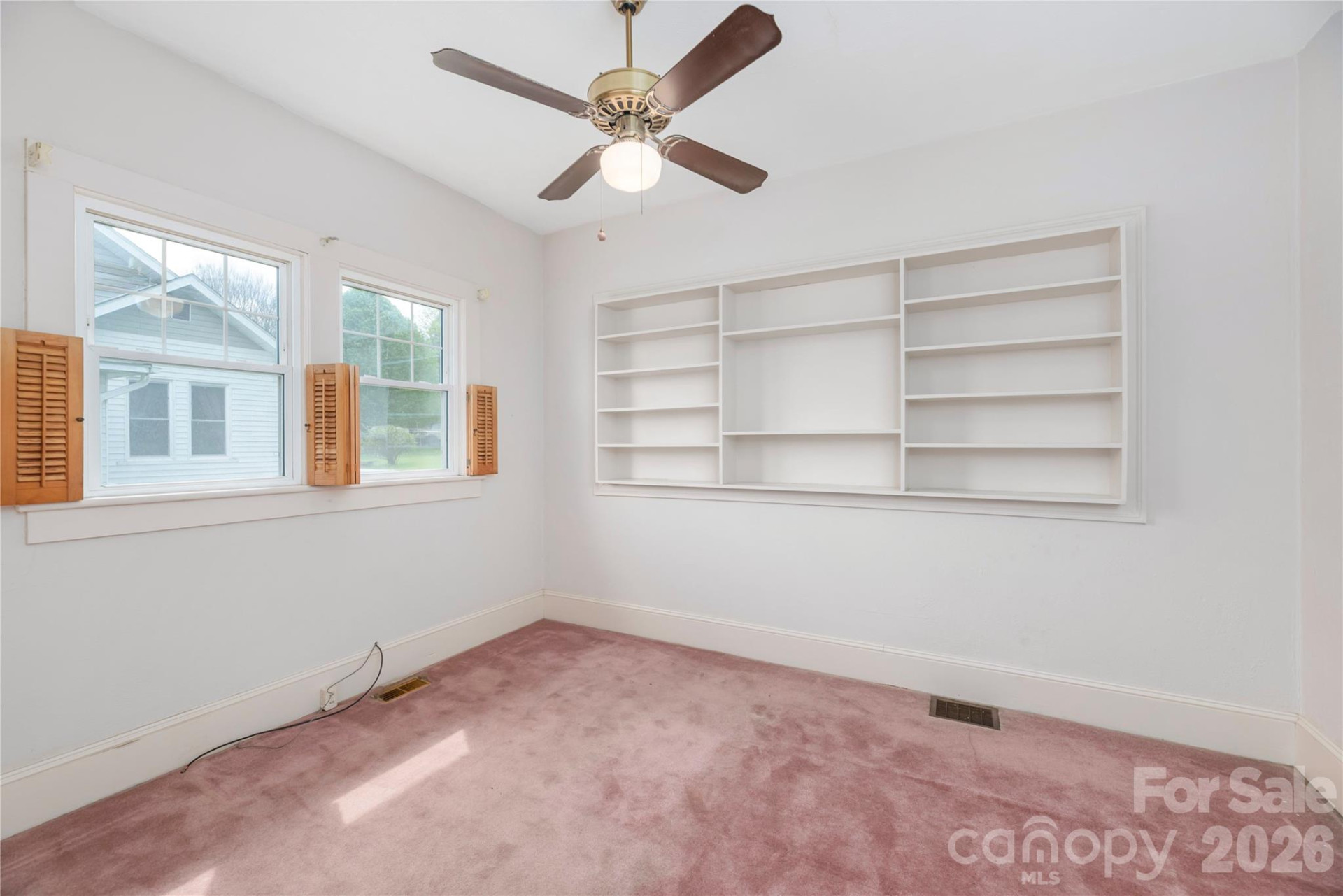 66 Hazel Street - Photo 16