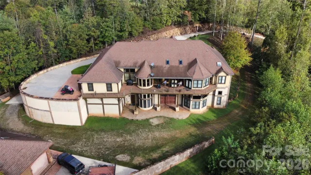 211 Embler No 2 Road