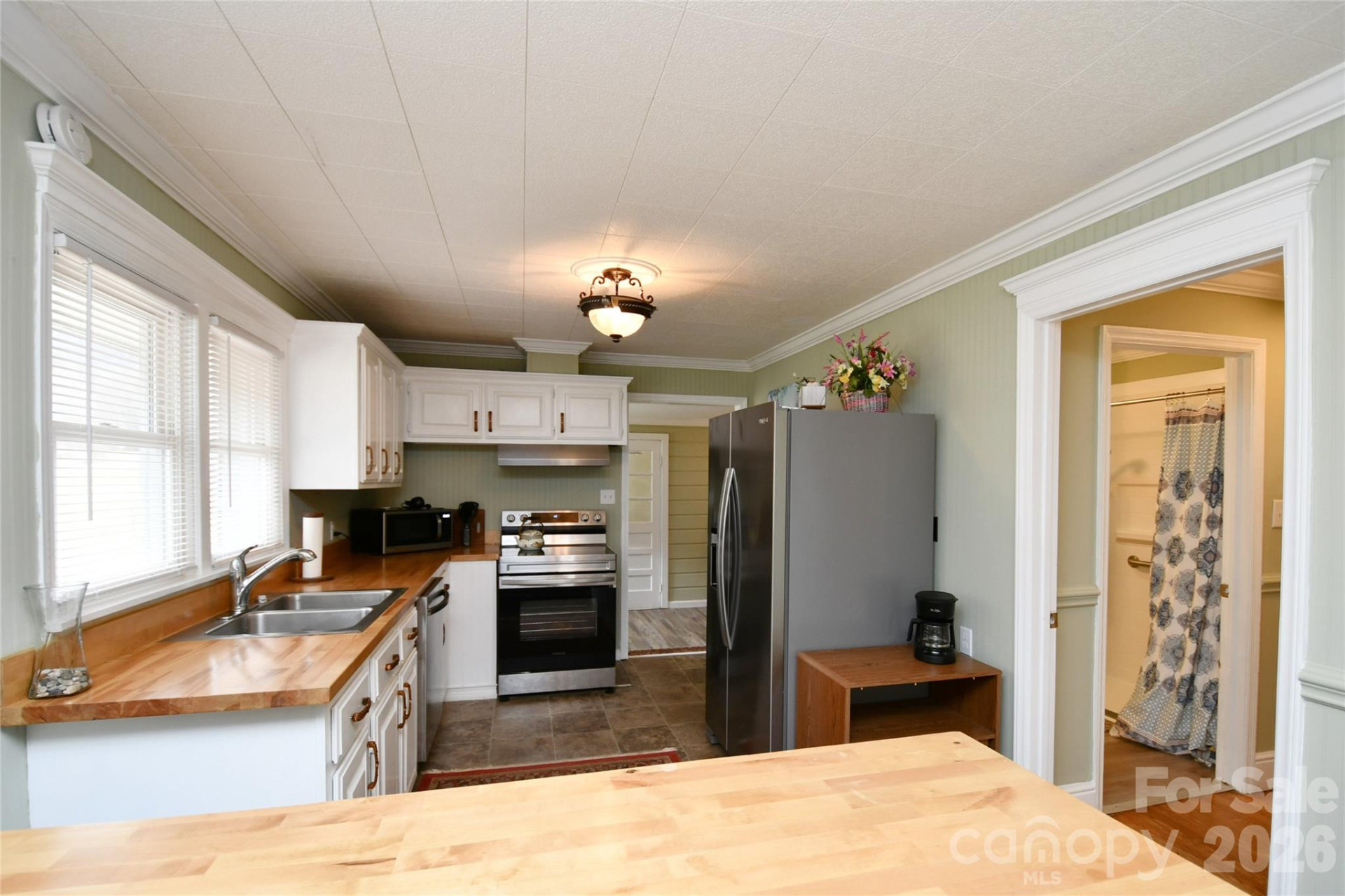 1650 Hughes Gap Road - Photo 7