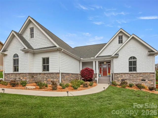127 Rockbridge Road, Mills River, NC, 28759