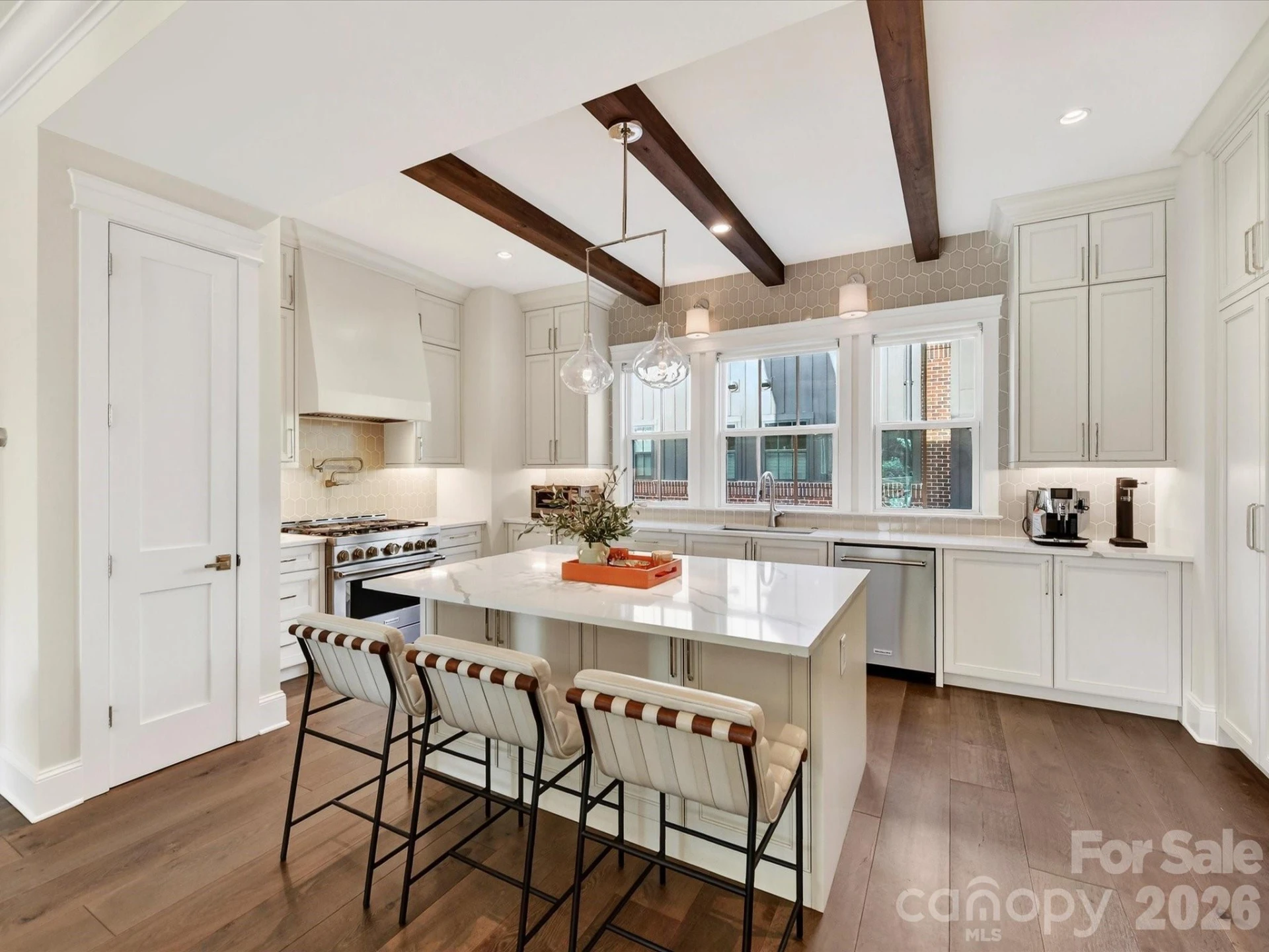 3074 Selwyn Avenue - Photo 8