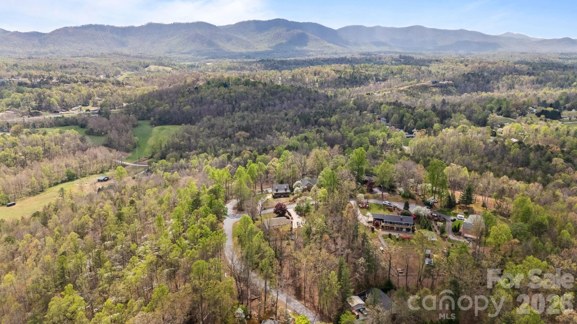 1750 Knollwood Circle - Photo 4