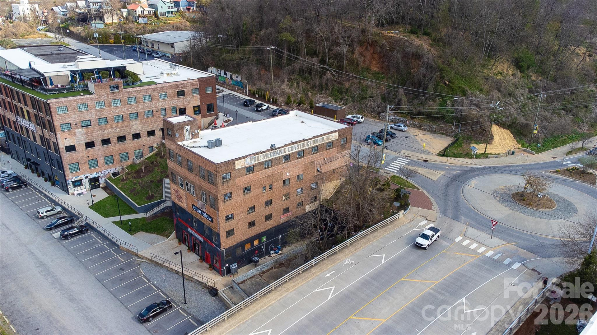 109 Roberts Street - Photo 2