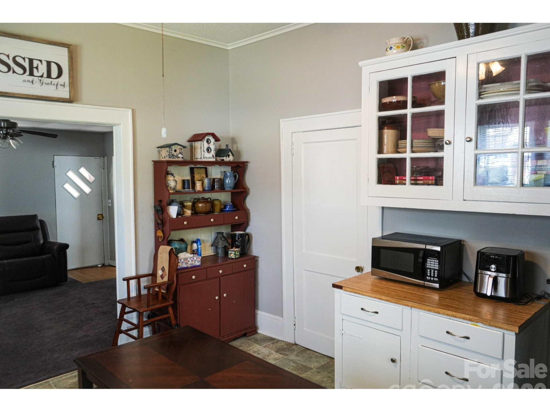 102 6th EM Street - Photo 6