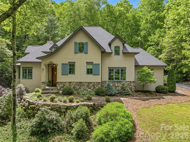 732 Streamside Drive, Arden, NC, 28704