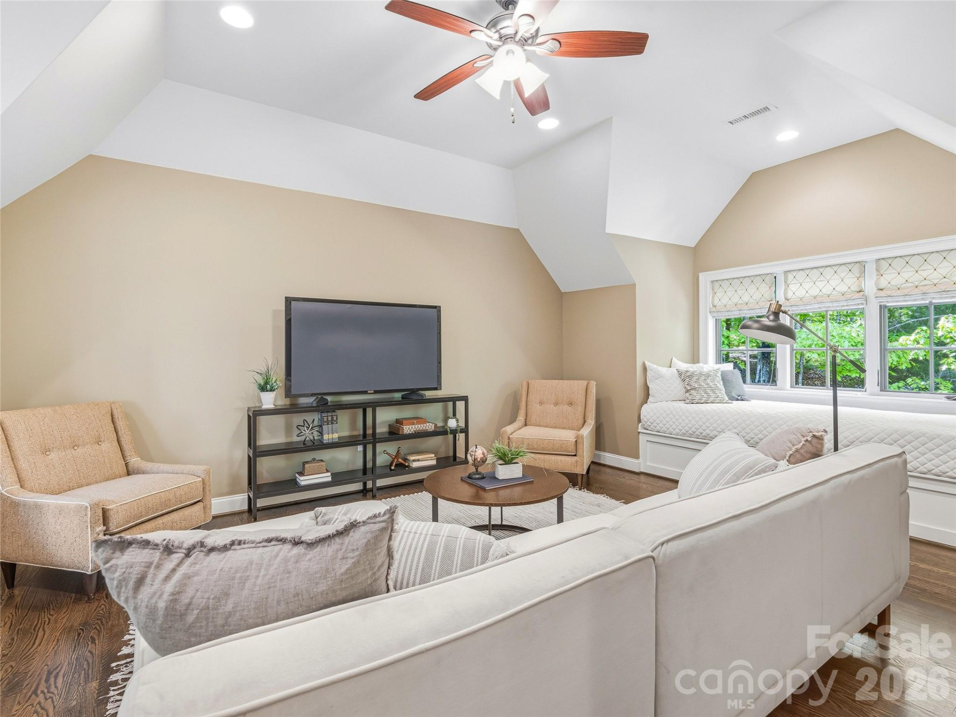 732 Streamside Drive - Photo 32