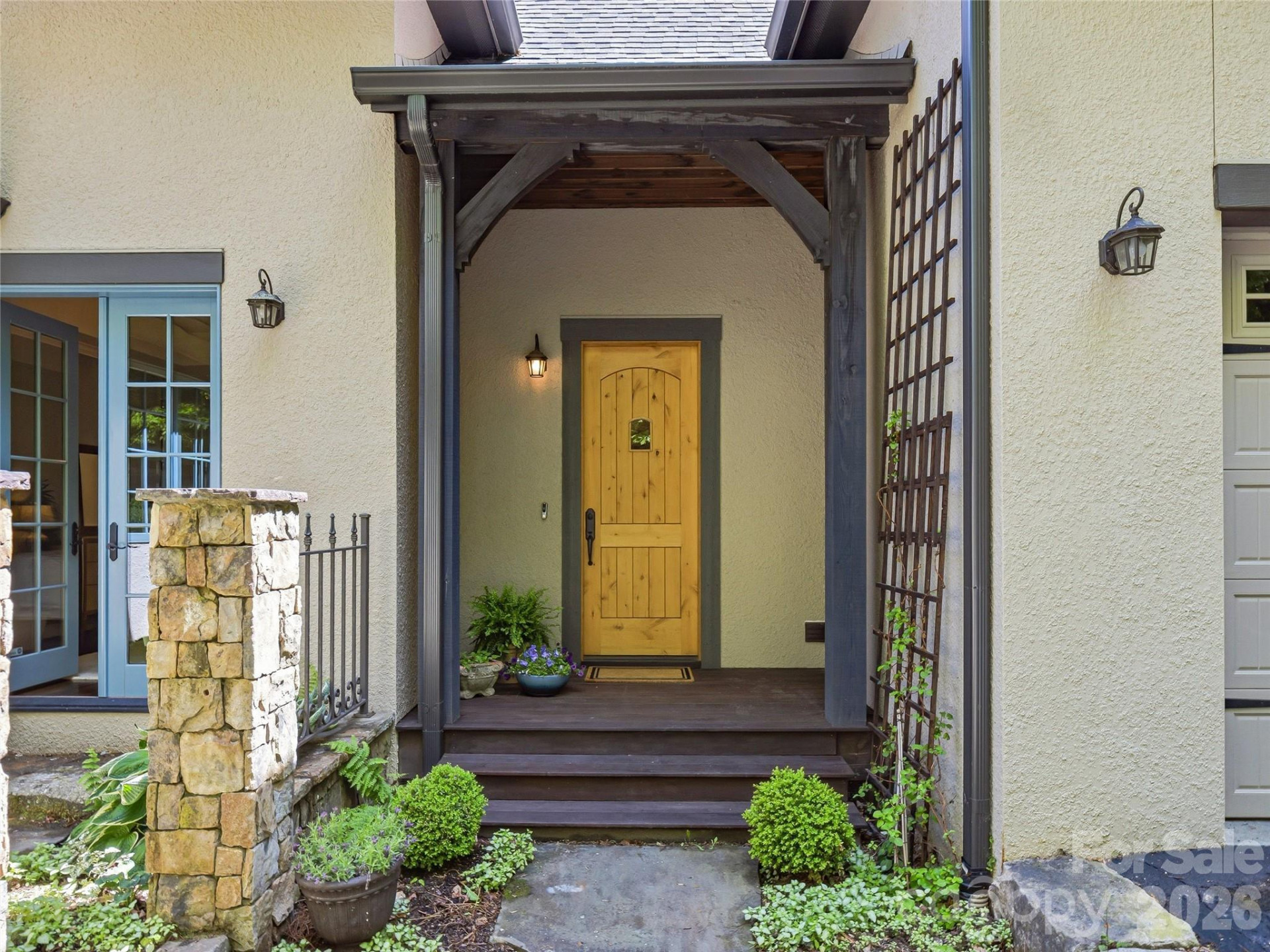 732 Streamside Drive - Photo 38