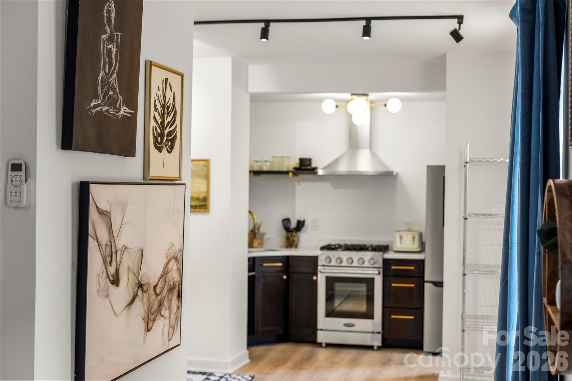 9-13 Broadway Street - Photo 12