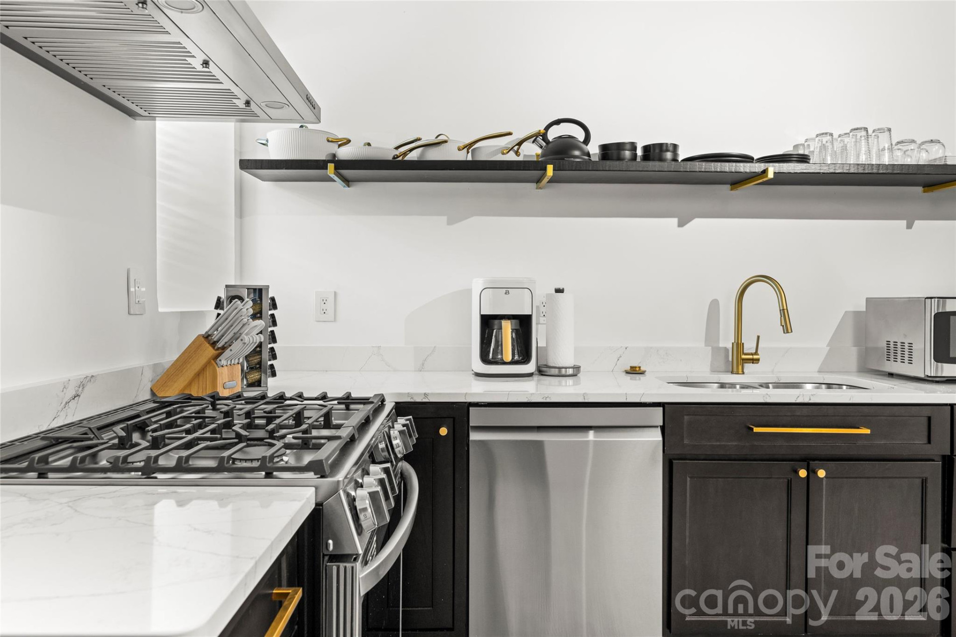 9-13 Broadway Street - Photo 17