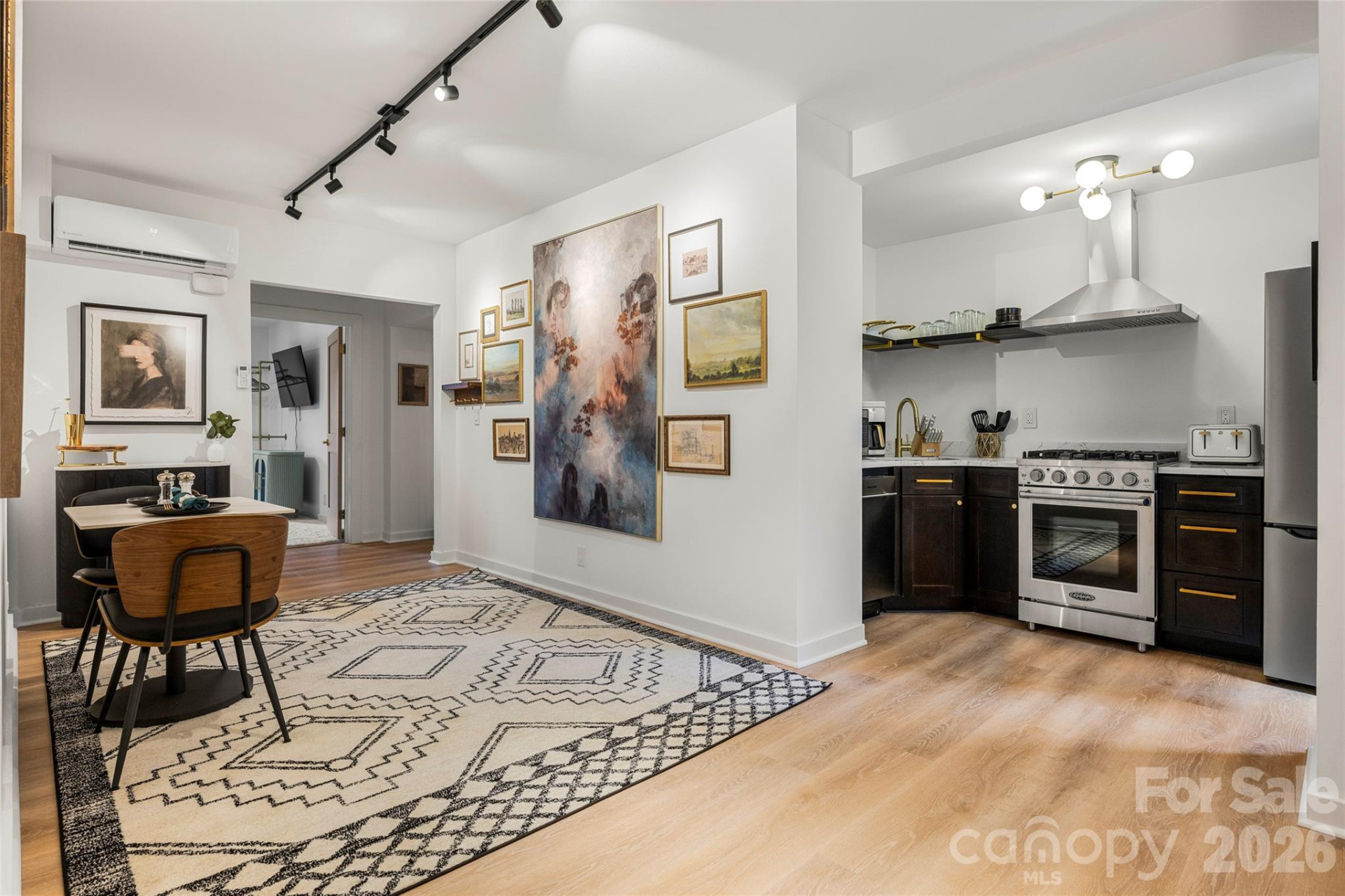 9-13 Broadway Street - Photo 9