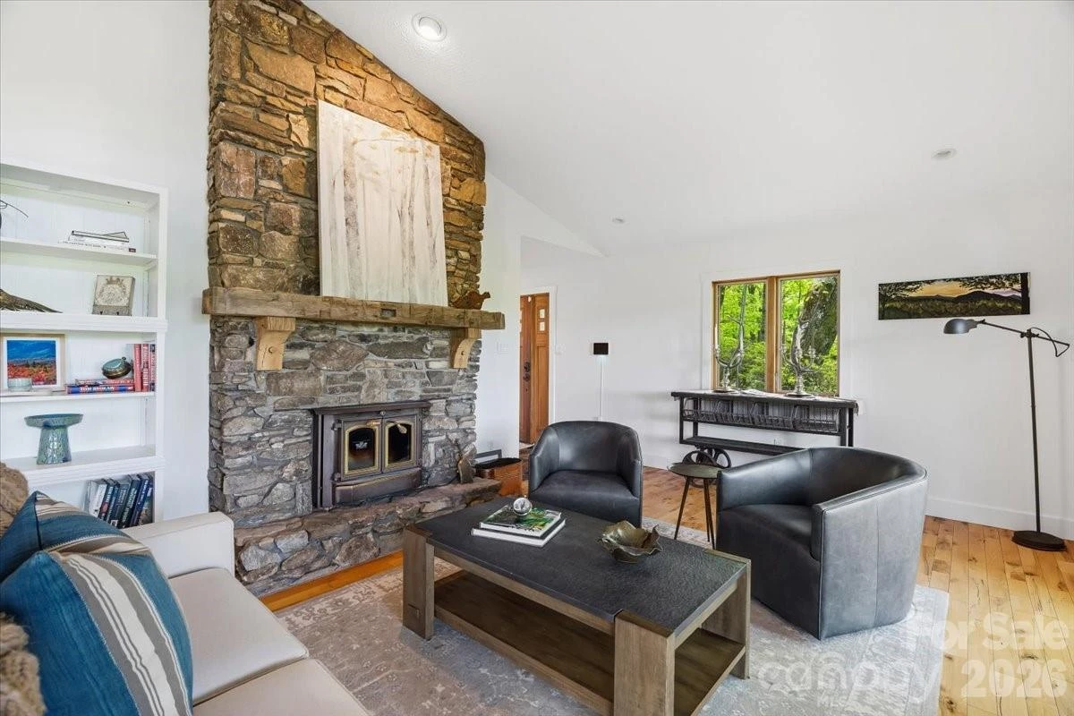 100 Gold Creek Crossing - Photo 4