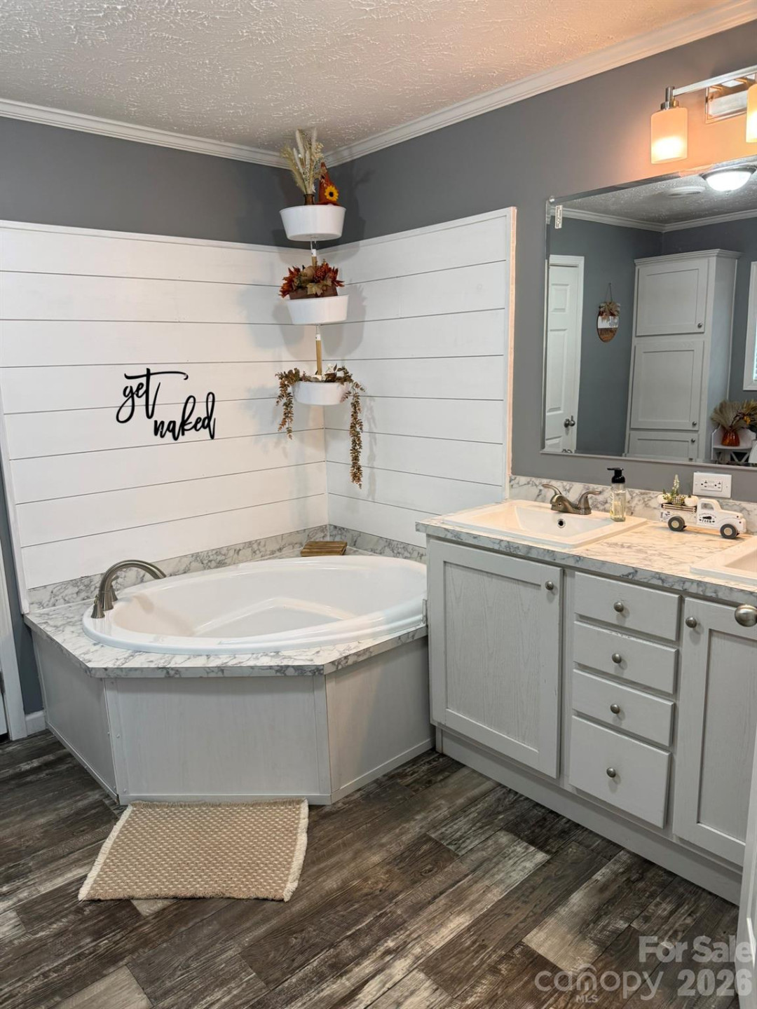 288 Walker Road - Photo 5