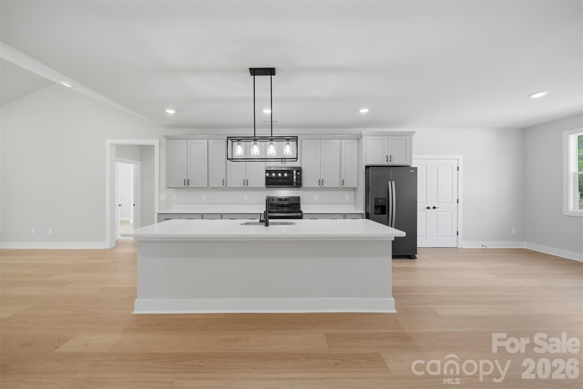 2422 Kimberly Avenue - Photo 11