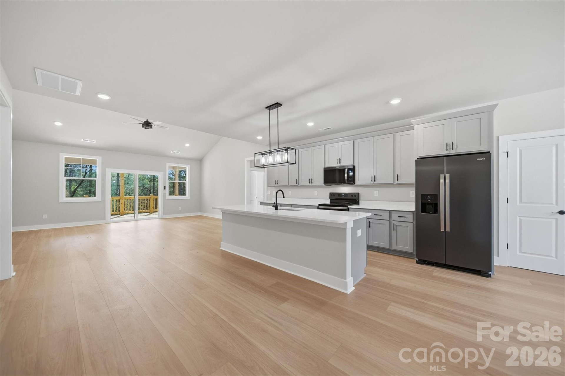 2422 Kimberly Avenue - Photo 12