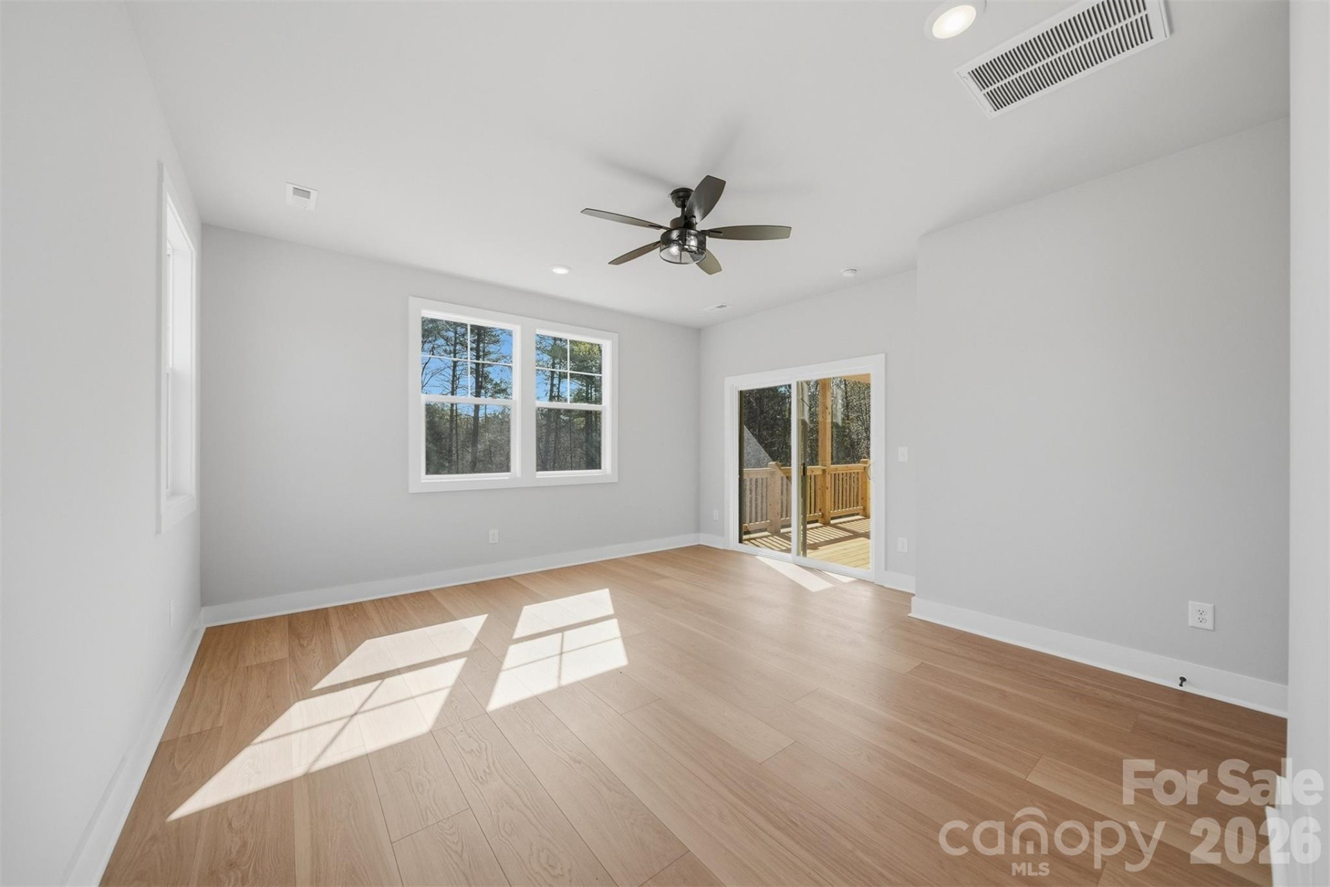 2422 Kimberly Avenue - Photo 24