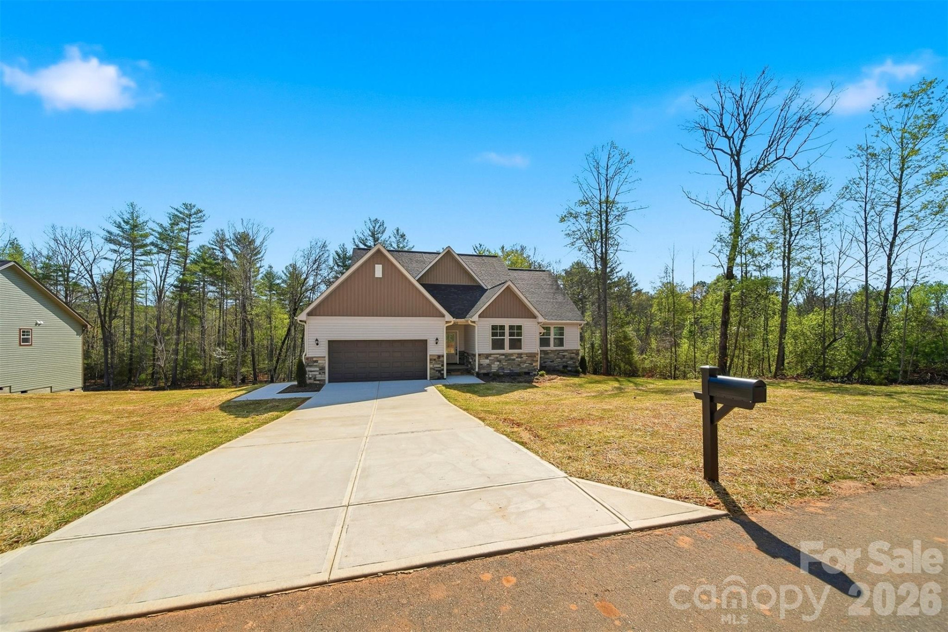 2422 Kimberly Avenue - Photo 4