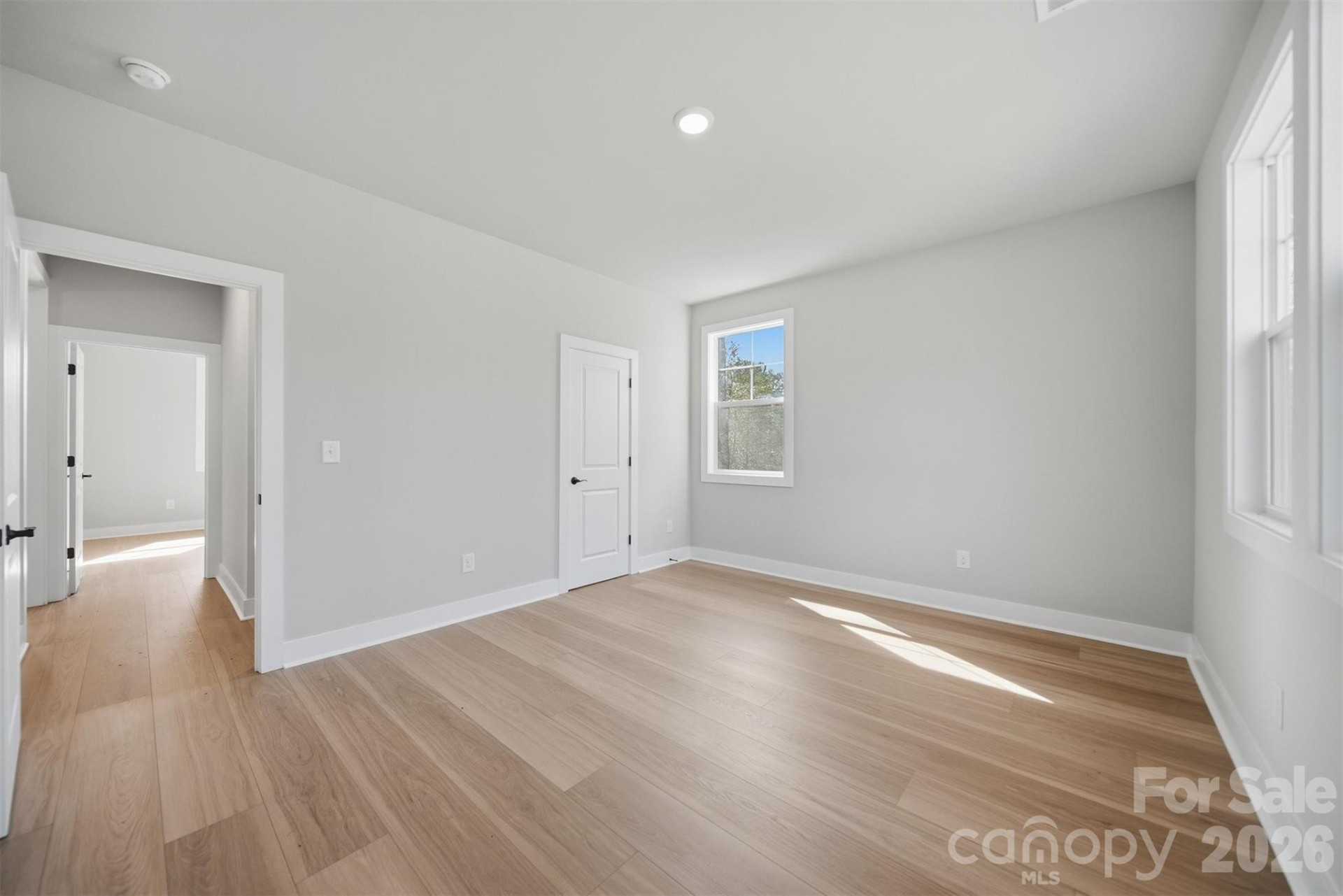 2422 Kimberly Avenue - Photo 32