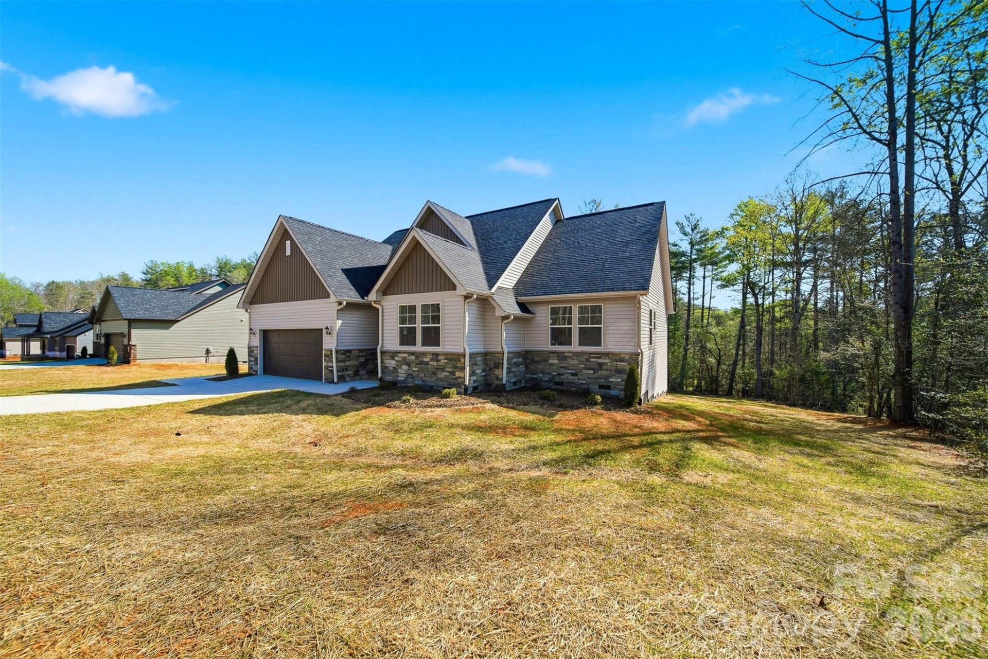 2422 Kimberly Avenue - Photo 6