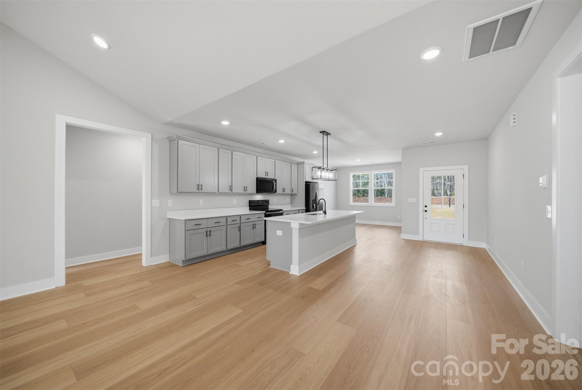 2422 Kimberly Avenue - Photo 10